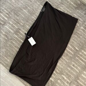NWT Beyond Yoga Hidden Pocket Infinity Scarf